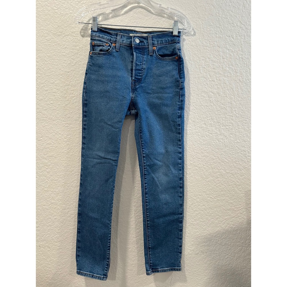 Levi's Wedgie Straight High Rise Jeans Medium Wash Blue Size 24 Ankle Button Fly - Picture 2 of 13